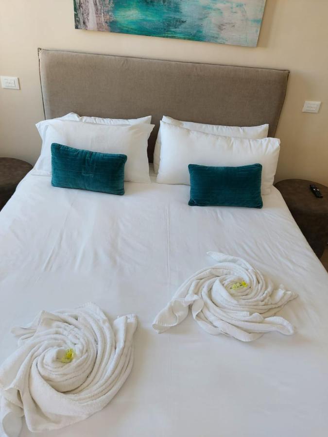 La Romantica Camere E Wellness 西尼加利亚 外观 照片